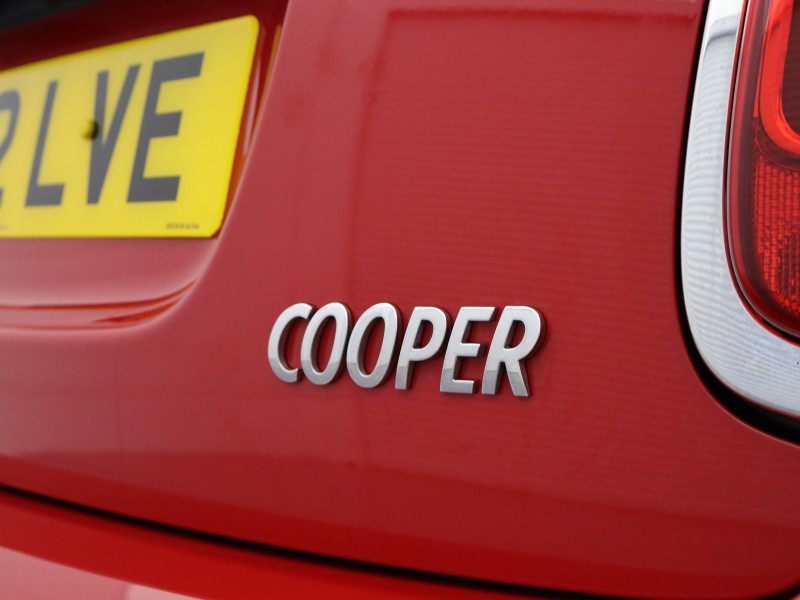 2022 (22) MINI HATCHBACK 1.5 Cooper Exclusive 5dr Auto 4653842