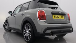 2022 (22) MINI HATCHBACK 1.5 Cooper Exclusive 5dr Auto 4685009