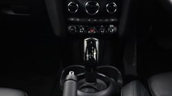 2022 (22) MINI HATCHBACK 1.5 Cooper Exclusive 5dr Auto 4684979