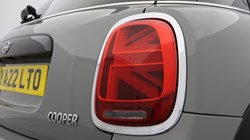 2022 (22) MINI HATCHBACK 1.5 Cooper Exclusive 5dr Auto 4684960