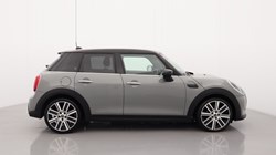 2022 (22) MINI HATCHBACK 1.5 Cooper Exclusive 5dr Auto 4684957