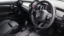 2022 (22) MINI HATCHBACK 1.5 Cooper Exclusive 5dr Auto 4684971