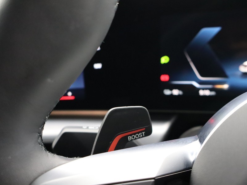 2025 (75) BMW iX2 150kW eDrive20 M Sport 65kWh 5dr Auto 5207757