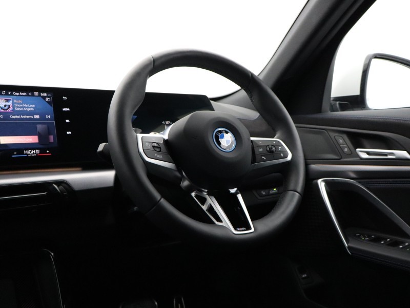 2025 (75) BMW iX2 150kW eDrive20 M Sport 65kWh 5dr Auto 5207738