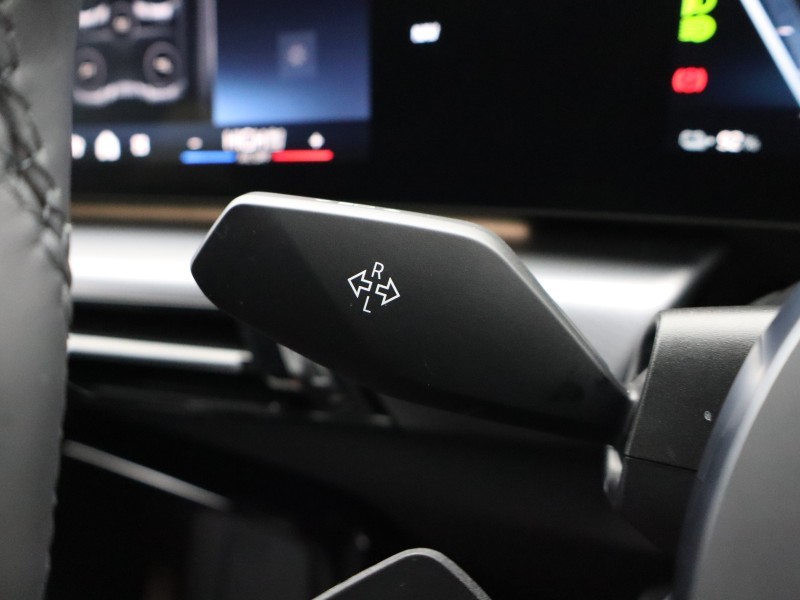 2025 (75) BMW iX2 150kW eDrive20 M Sport 65kWh 5dr Auto 5207760