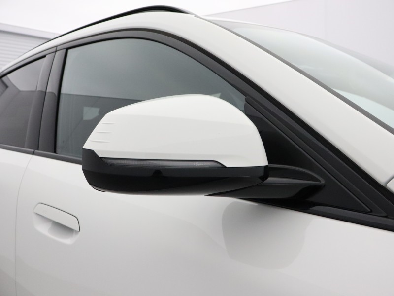 2025 (75) BMW iX2 150kW eDrive20 M Sport 65kWh 5dr Auto 5207721