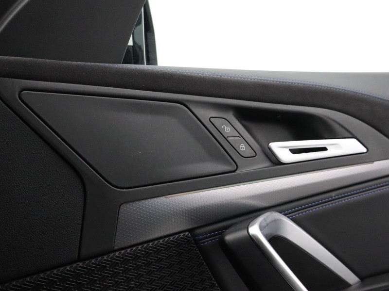 2025 (75) BMW iX2 150kW eDrive20 M Sport 65kWh 5dr Auto 5207743