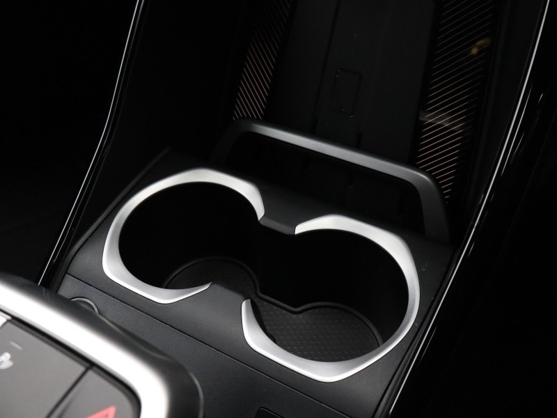 2025 (75) BMW iX2 150kW eDrive20 M Sport 65kWh 5dr Auto 5207749