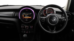 2019 (19) MINI HATCHBACK 1.5 Cooper Classic II 5dr 4696139