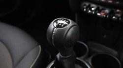 2019 (19) MINI HATCHBACK 1.5 Cooper Classic II 5dr 4696155