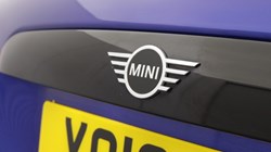 2019 (19) MINI HATCHBACK 1.5 Cooper Classic II 5dr 4696119