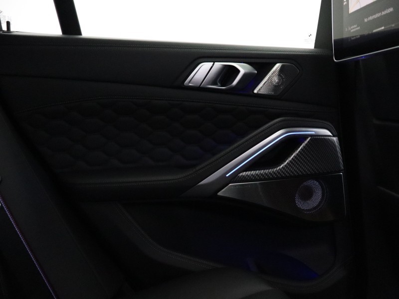 2022 (71) BMW X6 M xDrive  Competition 5dr Step Auto 4669715