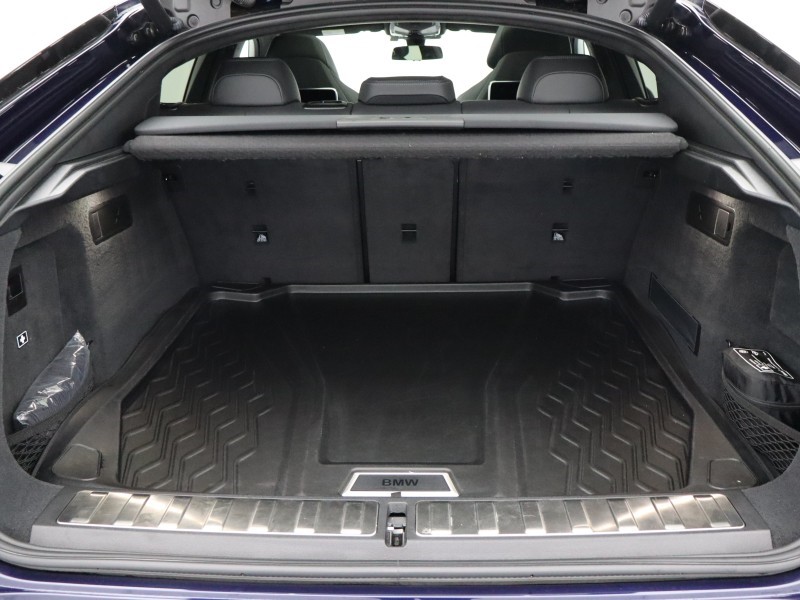 2022 (71) BMW X6 M xDrive  Competition 5dr Step Auto 4669668