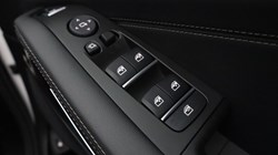 2025 (75) BMW X5 xDrive50e M Sport 5dr Auto 4858480