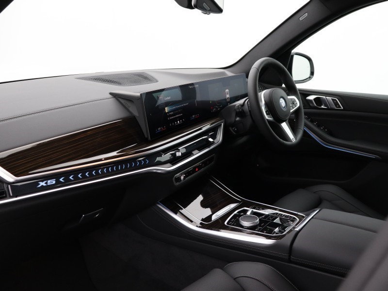 2025 (75) BMW X5 xDrive50e M Sport 5dr Auto 4858492