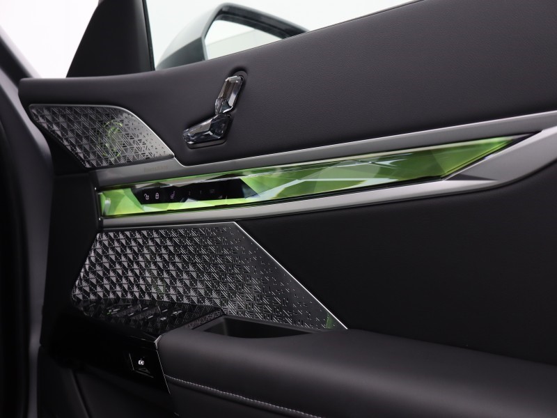 2025 (75) BMW I7 400kW xDrive60 M Sport 105.7kWh 4dr Auto 4845787