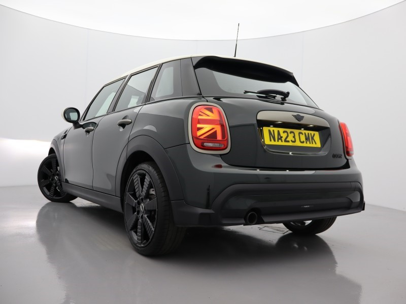 2023 (23) MINI HATCHBACK 1.5 Cooper Resolute Edition Premium 5dr Auto 4574681