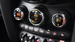 2023 (23) MINI HATCHBACK 1.5 Cooper Resolute Edition Premium 5dr Auto 4574662