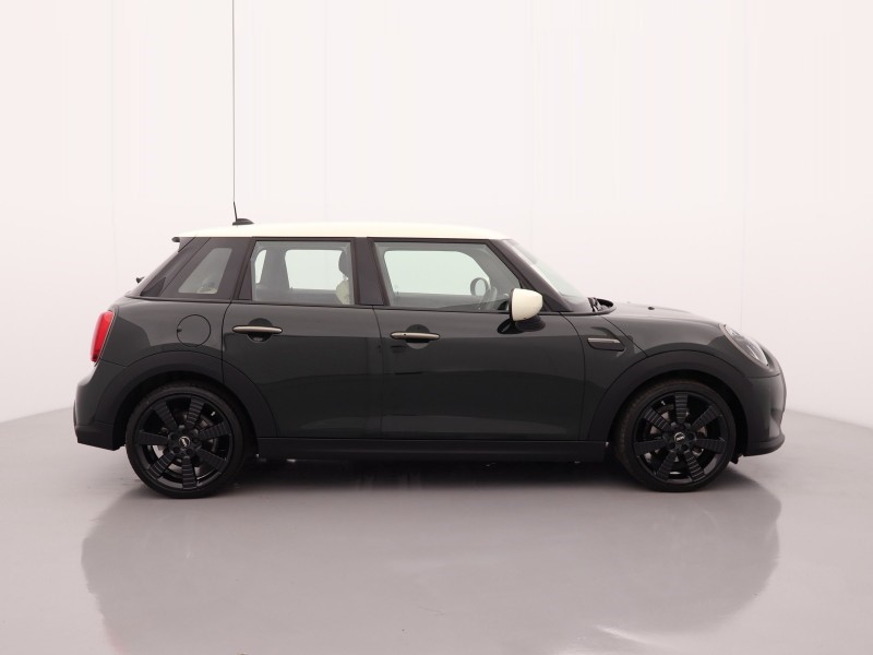 2023 (23) MINI HATCHBACK 1.5 Cooper Resolute Edition Premium 5dr Auto 4574625