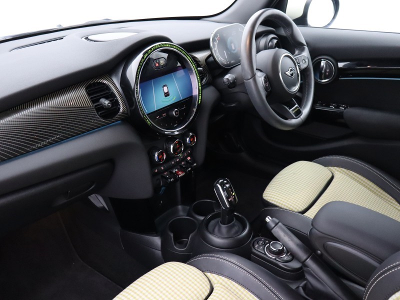 2023 (23) MINI HATCHBACK 1.5 Cooper Resolute Edition Premium 5dr Auto 4574630