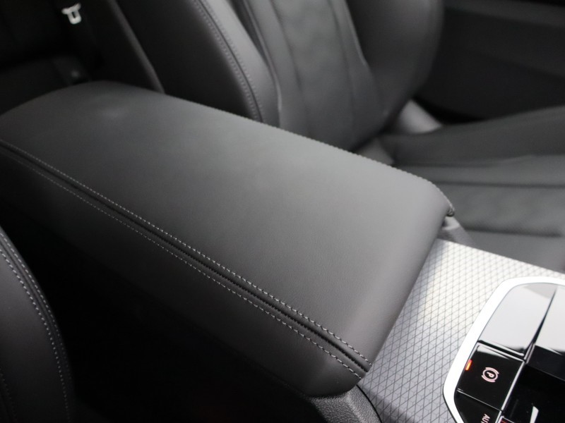 2025 (75) BMW M4 xDrive 530 Competition M 2dr Step Auto 4849694