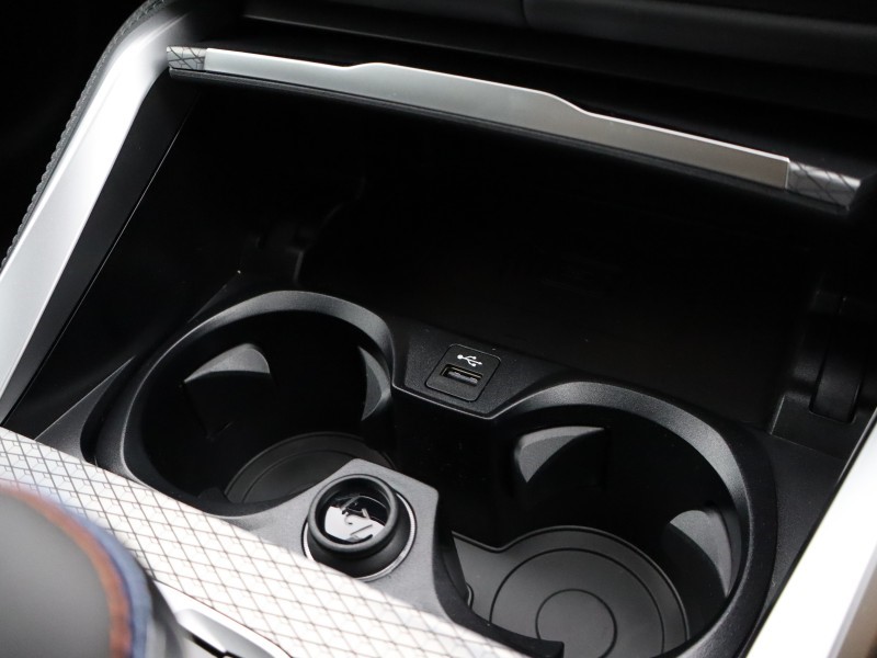 2025 (75) BMW M4 xDrive 530 Competition M 2dr Step Auto 4849674