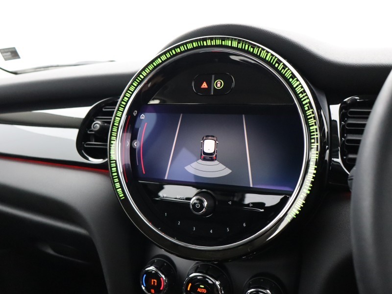 2023 (73) MINI HATCHBACK 1.5 Cooper Classic 3dr Auto 4640938