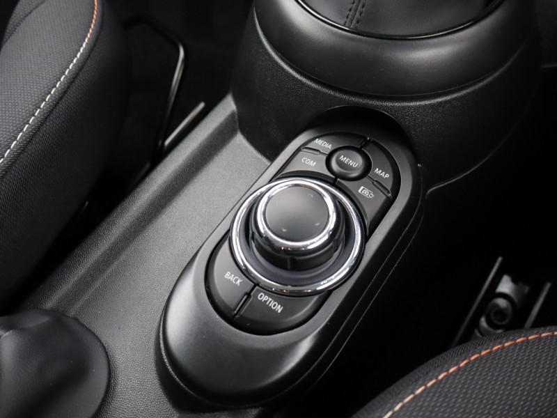 2023 (73) MINI HATCHBACK 1.5 Cooper Classic 3dr Auto 4640917