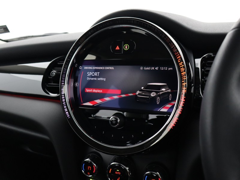 2023 (73) MINI HATCHBACK 1.5 Cooper Classic 3dr Auto 4640937