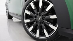 2023 (23) MINI HATCHBACK 1.5 Cooper Exclusive Premium 3dr Auto 4670868