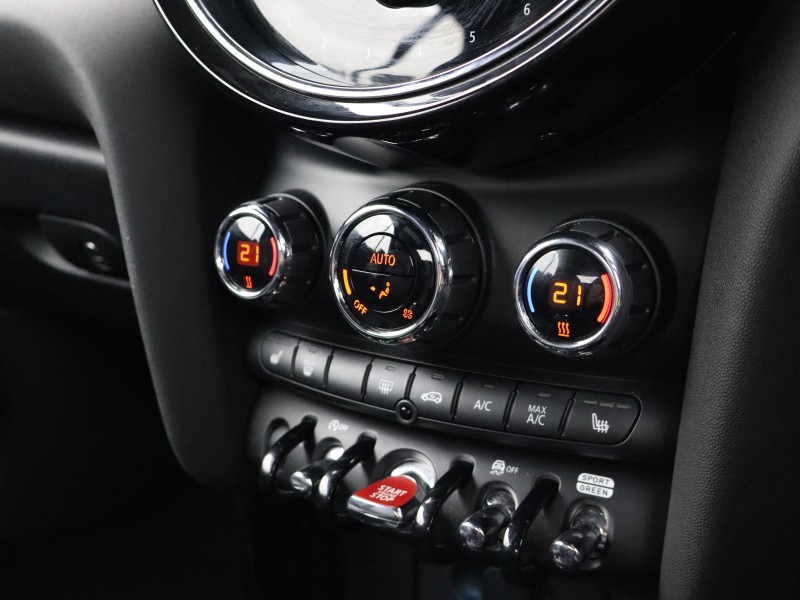 2022 (72) MINI CONVERTIBLE 1.5 Cooper Exclusive 2dr Auto 4606587