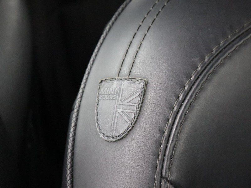 2022 (72) MINI CONVERTIBLE 1.5 Cooper Exclusive 2dr Auto 4606599