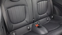 2022 (72) MINI CONVERTIBLE 1.5 Cooper Exclusive 2dr Auto 4606600