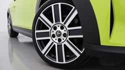 2022 (72) MINI CONVERTIBLE 1.5 Cooper Exclusive 2dr Auto 4606574