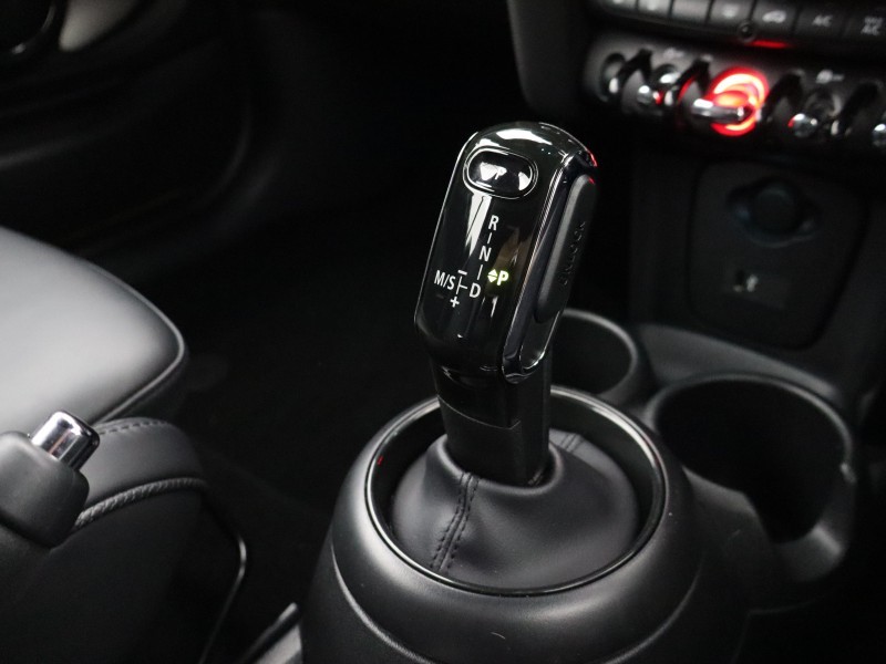 2022 (72) MINI CONVERTIBLE 1.5 Cooper Exclusive 2dr Auto 4606590