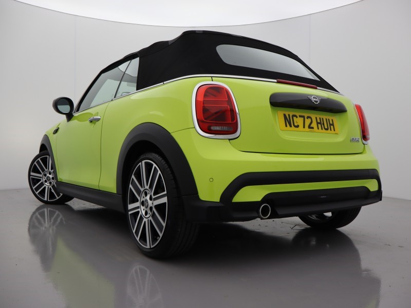 2022 (72) MINI CONVERTIBLE 1.5 Cooper Exclusive 2dr Auto 4606578