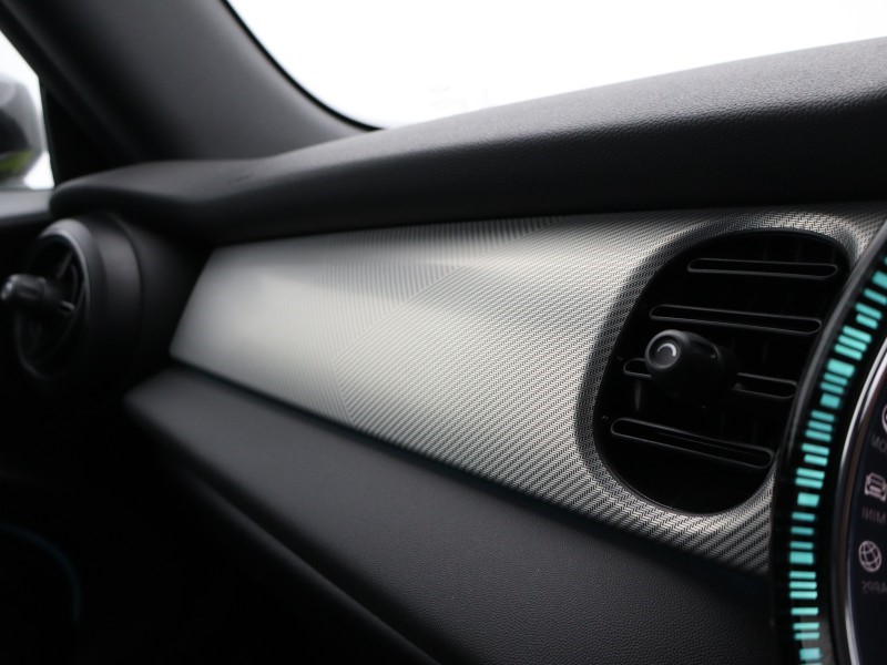 2022 (72) MINI CONVERTIBLE 1.5 Cooper Exclusive 2dr Auto 4606592