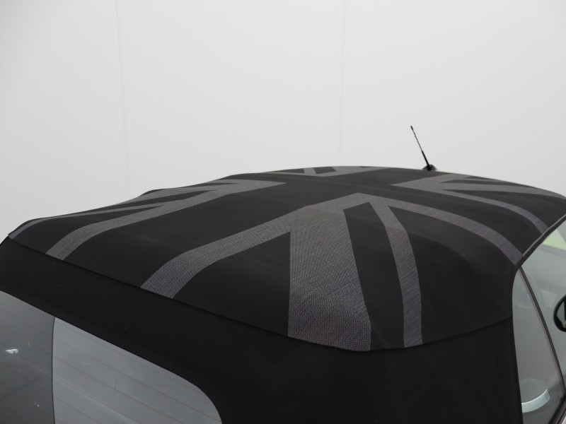 2022 (72) MINI CONVERTIBLE 1.5 Cooper Exclusive 2dr Auto 4606568