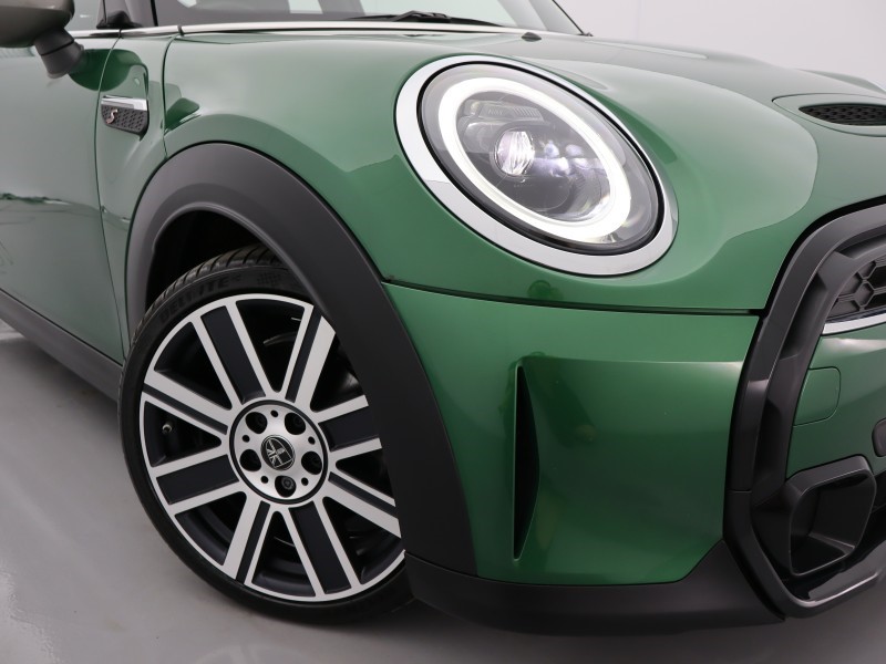 2023 (23) MINI HATCHBACK 2.0 Cooper S Exclusive 3dr 4597062