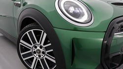 2023 (23) MINI HATCHBACK 2.0 Cooper S Exclusive 3dr 4597062