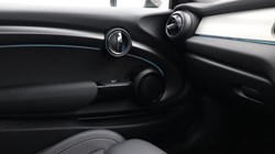 2023 (23) MINI HATCHBACK 2.0 Cooper S Exclusive 3dr 4597096