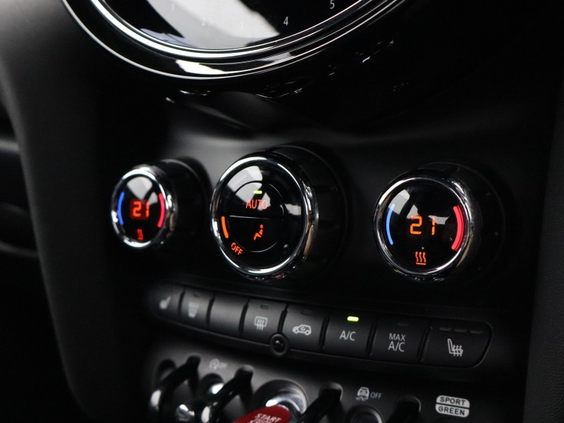 2023 (23) MINI HATCHBACK 2.0 Cooper S Exclusive 3dr 4597075