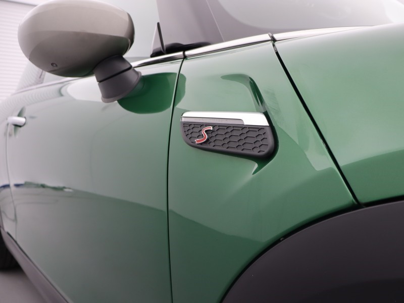 2023 (23) MINI HATCHBACK 2.0 Cooper S Exclusive 3dr 4597055