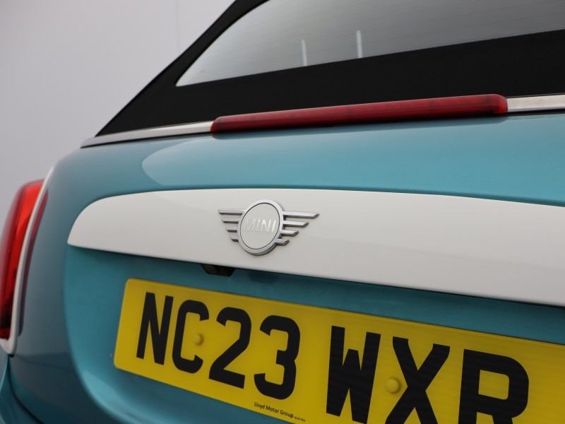 2023 (23) MINI CONVERTIBLE 2.0 Cooper S Seaside Edition 2dr Auto 4645651