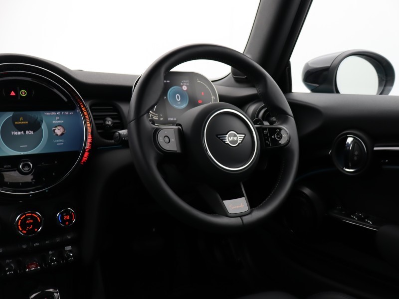 2023 (23) MINI CONVERTIBLE 2.0 Cooper S Seaside Edition 2dr Auto 4645675