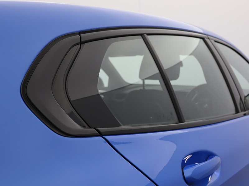 2021 (21) BMW 1 SERIES 118i M Sport 5dr 4703679