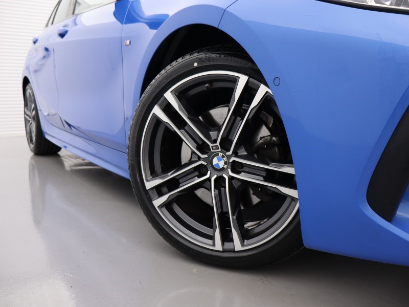 2021 (21) BMW 1 SERIES 118i M Sport 5dr 4703691