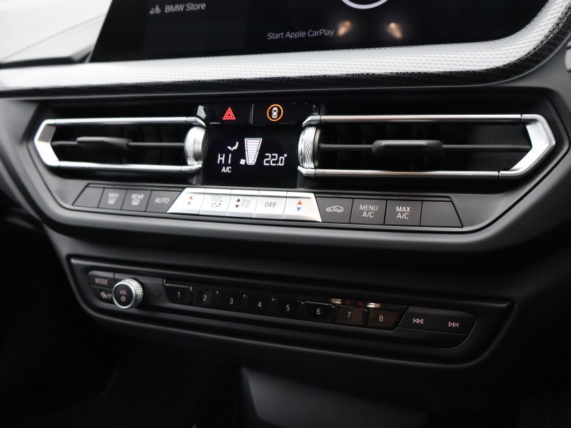 2022 (72) BMW 1 SERIES 118i [136] Sport 5dr [Live Cockpit Professional] 4710986