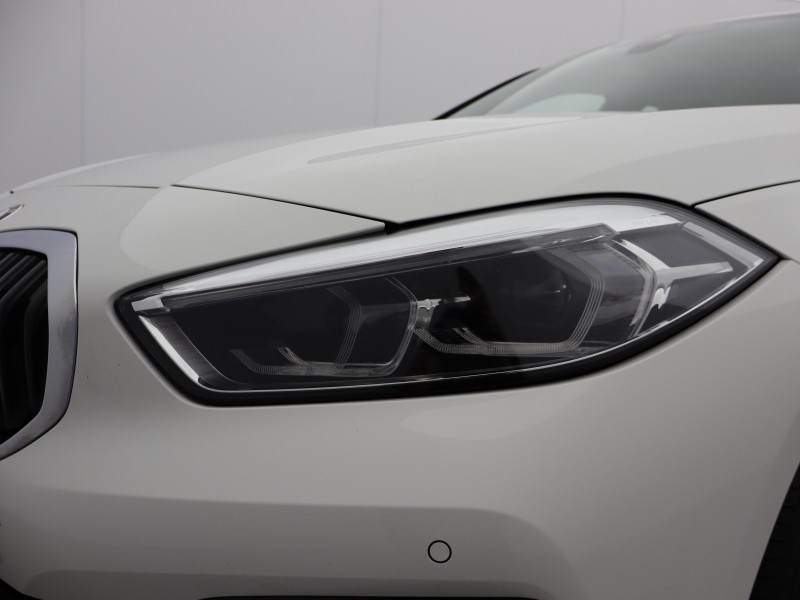 2022 (72) BMW 1 SERIES 118i [136] Sport 5dr [Live Cockpit Professional] 4710965