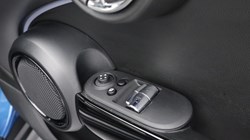 2023 (23) MINI HATCHBACK 2.0 Cooper S Exclusive 3dr Auto 4686332